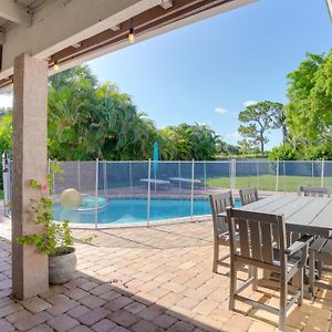 Central Wellington Home With Private Pool And Yard! Exterior photo