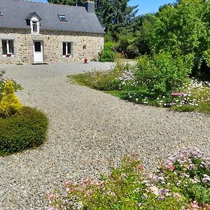 Maison Au Calme En Pleine Nature A Bourbriac Villa Exterior photo