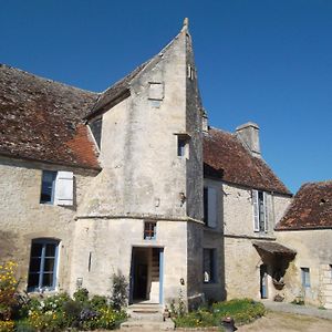 Hotel Manoir De Coulandon Argentan Exterior photo