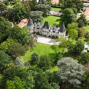 Chateau Du Bois De La Noe Bed and Breakfast Bouaye Exterior photo