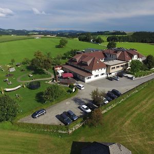 Hotel Langs Wirtshaus Sankt Ulrich im Mühlkreis Exterior photo