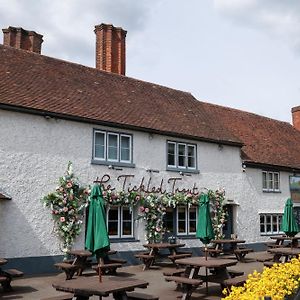 Hotel The Tickled Trout Maidstone Exterior photo