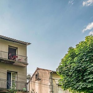 Nice Apartment In Montreuil With Kitchen Exterior photo