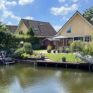 Carpe Diem With Jetty And Boat Villa Medemblik Exterior photo