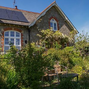 The Old School House Villa Lustleigh Exterior photo