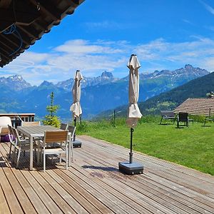 Apartamento Sweet & Cosy Chalet In The Heart Of The Swiss Alps Troistorrents Exterior photo