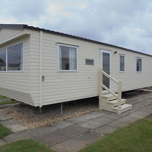 Kingfisher Moonstone 8 Berth Central Heated Close To Site Entrance Villa Ingoldmells Exterior photo