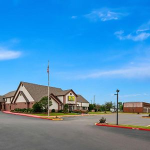 Hotel Best Western Okmulgee Exterior photo