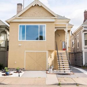 The Black And White House Villa Oakland Exterior photo