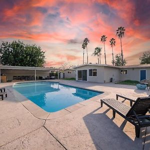 House By The Lake With Pool, Hot Tub And Golf Green Villa Lakeside Exterior photo