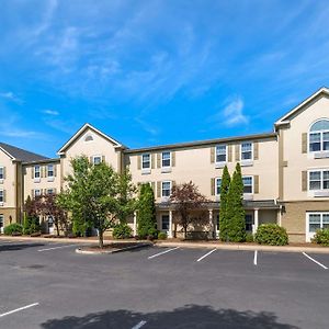 Comfort Inn & Suites Hadley Exterior photo