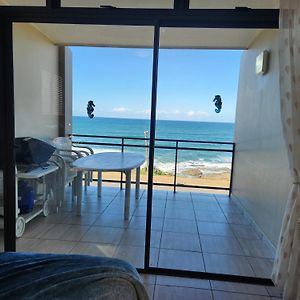 Apartamento Driftsands Sea View Flats Uvongo Beach Exterior photo