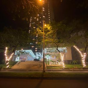 Apartment Treepark Bsd By Hw Apartment Tangerang Exterior photo