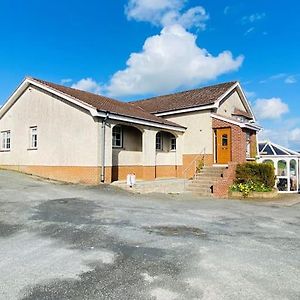 Valley Lodge 3 Bedroom Retreat In Craigantlet Hills Belfast Exterior photo