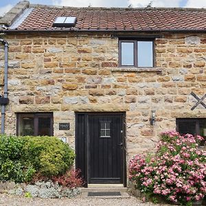 Granary Cottage Staintondale Exterior photo