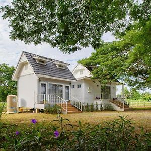 Chaisathan Cottage Chiang Mai Exterior photo