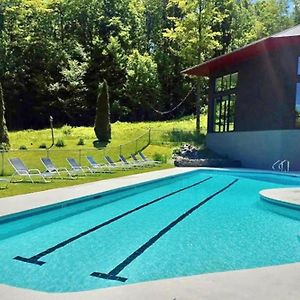 Apartamento Rockstar Pool Tennis Fireplace Pickleball Killington Exterior photo