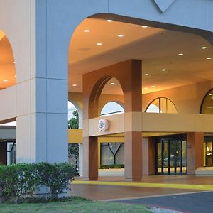 Hotel Doubletree By Hilton Newark-Fremont Exterior photo