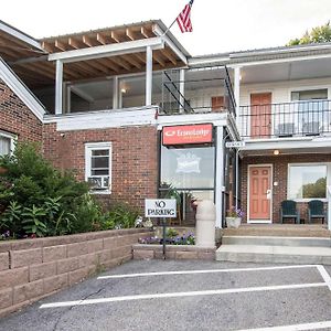 Econo Lodge Inn&Suites Tilton Exterior photo