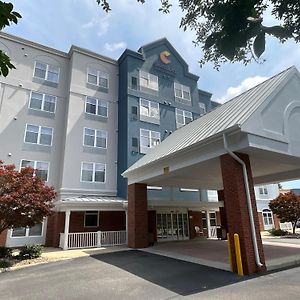 Comfort Inn & Suites Virginia Beach - Norfolk Airport Exterior photo