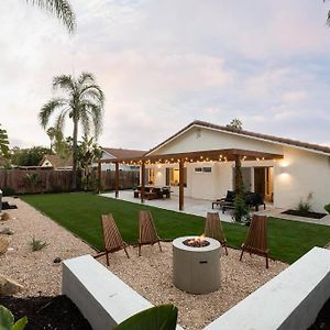 New 4 Bed Home With Spa, Fire Pit & Tranquil Vibe Vista Exterior photo