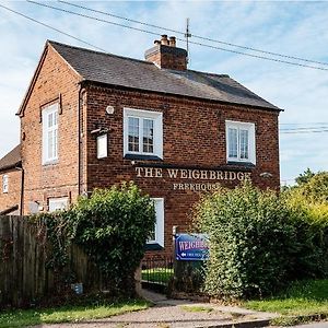 Apartamento Above The Pub Alvechurch Exterior photo