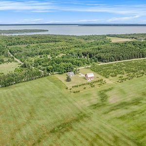 Historic 5Bdr Orchard Home In Putnam Farm ➠ 4967 Suttons Bay Exterior photo