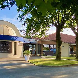 Hotel The Originals City, Le Logis d'Elbée, Cholet Nord  Beaupréau-en-Mauges Exterior photo