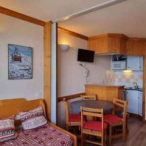 Apartamento Studio Agreable Avec Acces Direct Aux Pistes Et Coin Montagne - Fr-1-181-2583 La Plagne Exterior photo