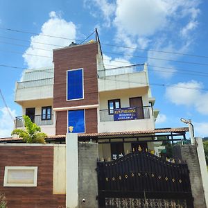 Hotel Avm Paradise Yelagiri Exterior photo