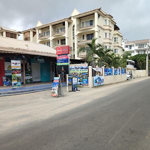 Apartamento White Sand Cabana Flic-en-Flacq Exterior photo