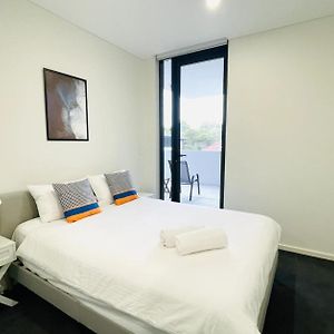 Spr Serivce Apartment Parramatta 3 Bedrooms, 2 Carspaces Sídney Exterior photo