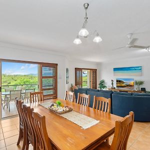 3 Bedroom Unit Overlooking The Water Townsville Exterior photo