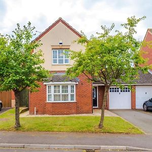 Lovely 3 Bedroom House Coventry Exterior photo