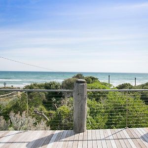 Anchor Beachfront Retreat Water Views, On The Beach Villa Frankston Exterior photo