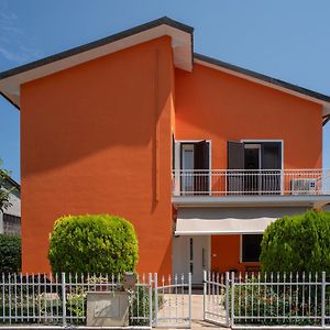 Villa Bianca Apartment Loreto Exterior photo