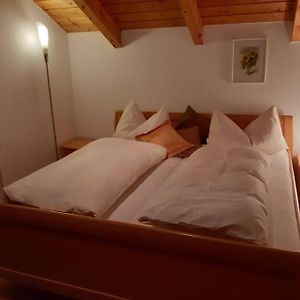 Apartamento Vermiete Ein Doppelzimmer In Einem Holzhaus Wolfurt Exterior photo