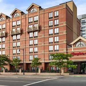 Hampton Inn By Hilton Boston/Cambridge Exterior photo