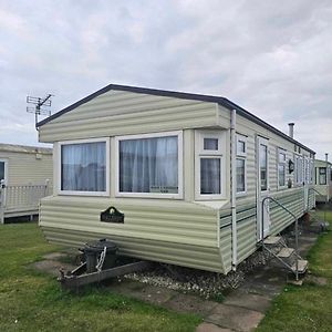 Hotel Mark And Teresa'S 8 Berth Caravan On Coral Beach Ingoldmels Ingoldmells Exterior photo