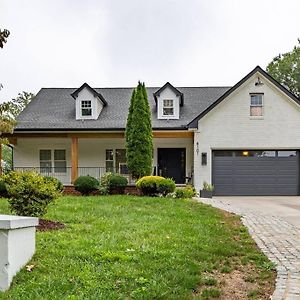 Luxurious Home Retreat With Gym Near Dc Annandale Exterior photo