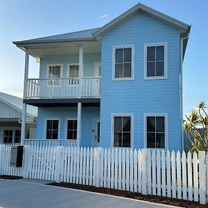 Light Blue Bed and Breakfast Tullimbar Exterior photo