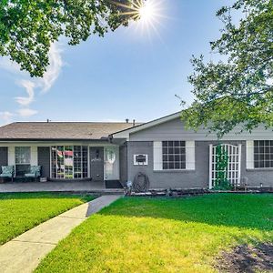 Richardson Home With Fenced Yard, 16 Mi To Dallas Exterior photo