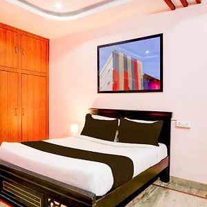 Hotel O Pleasant Stay Hyderabad Exterior photo