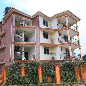 Sarai Hotel Fort Portal Exterior photo