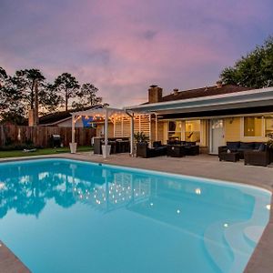 Your Houston Vacation Getaway 3-Bd Pool Patio Villa Pearland Exterior photo