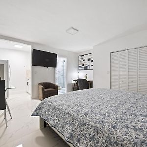 Apartamento Nice,Stylish King Bed Studio Miami Gardens Exterior photo