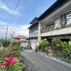 Garden Lounge Villa Lembang Exterior photo