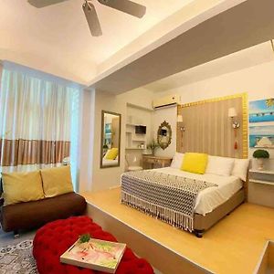 Apartamento Myna B 319 At Pico De Loro By Raquels Place Nasugbu Exterior photo