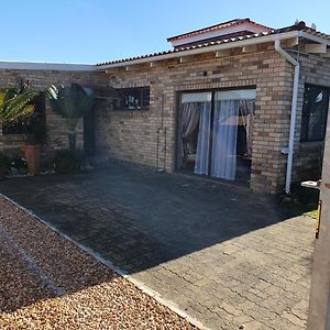 60 Melkhout Street Villa Jeffreys Bay Exterior photo