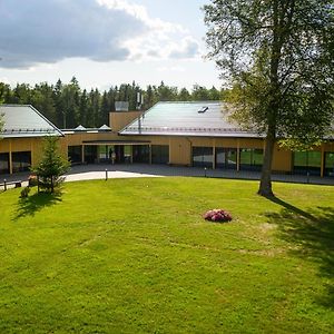 Hotel Toosikannu Holiday Center And Wildlife Park Käru Exterior photo